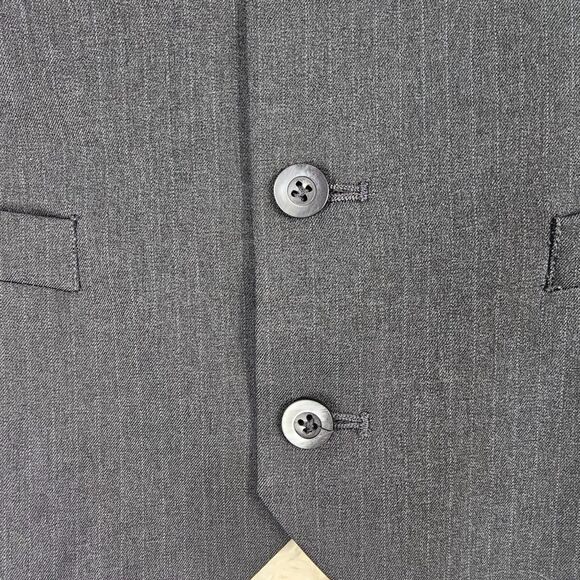 Van Heusen Button Down Vest Charcoal Striped Men's Size Small - Picture 3 of 5